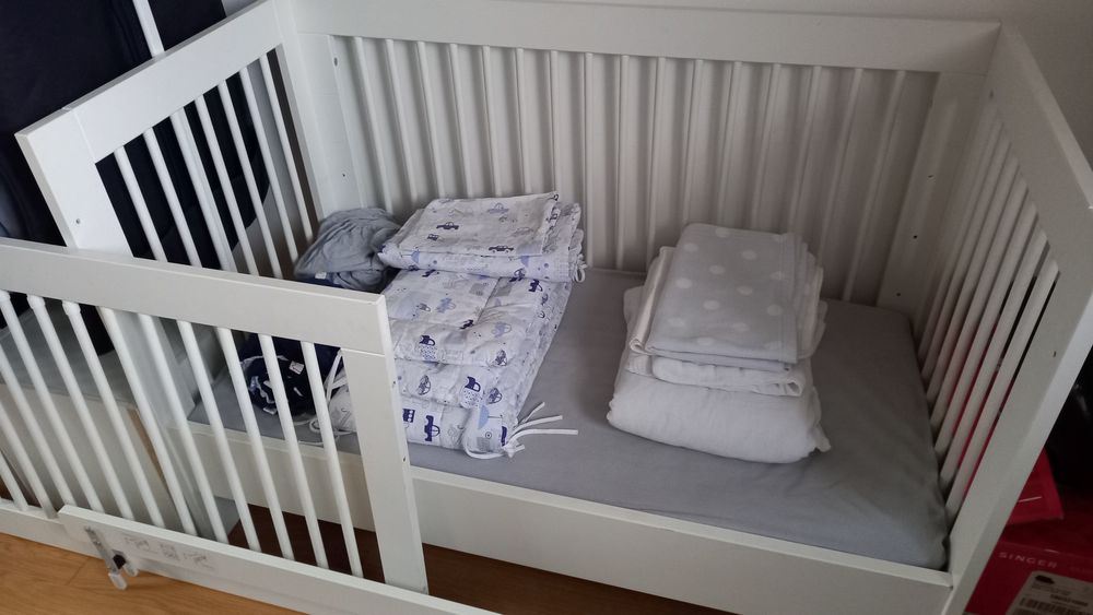 Łóżeczko 120x60 PINIO lite drewno z wyprawką