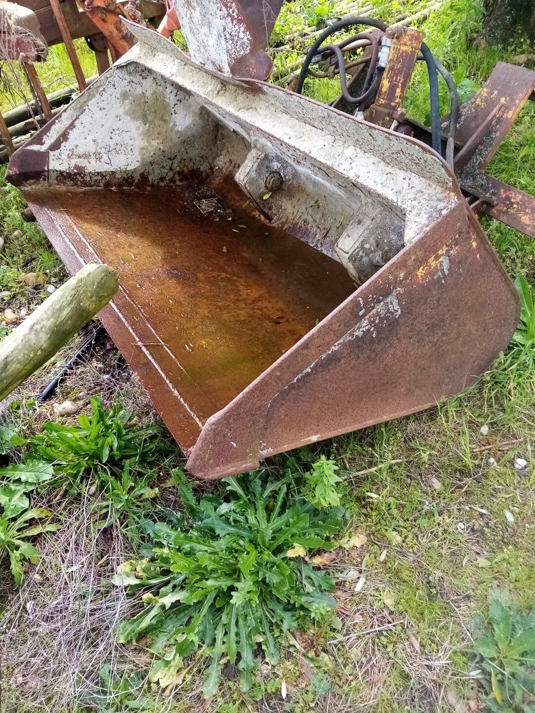 Balde de empilhador Manitou.