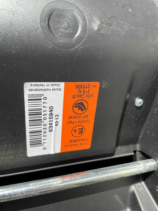 Sprzedam zestaw Maxi-Cosi Pearl 9–18 kg z bazą FamilyFix ISOFIX.