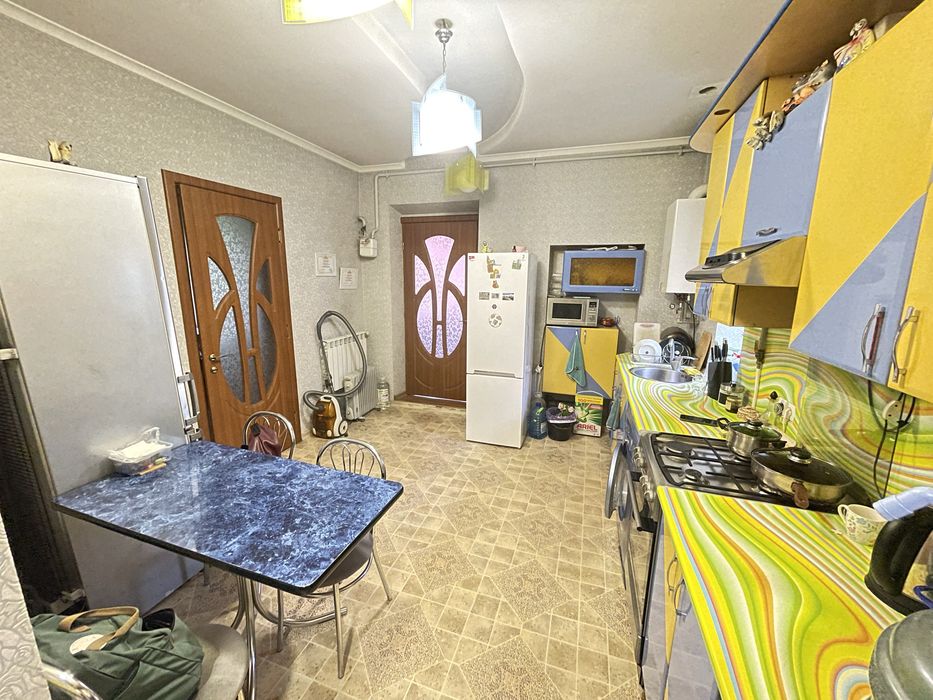 Продаж 3-х кімнатної квартири по вул.Вокзальній