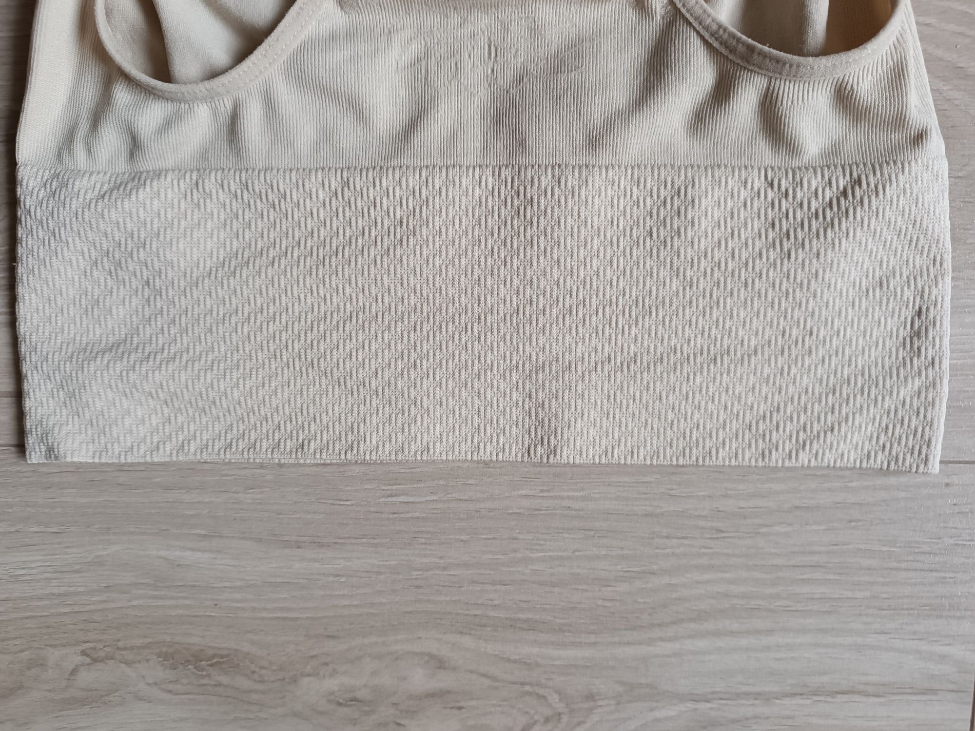 Cieliste majtki wyszczuplające bielizna modelująca kremowa beżowa 38 M