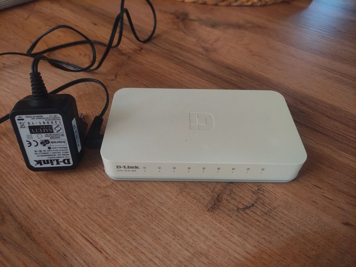 Switch D Link GO-SW-8E