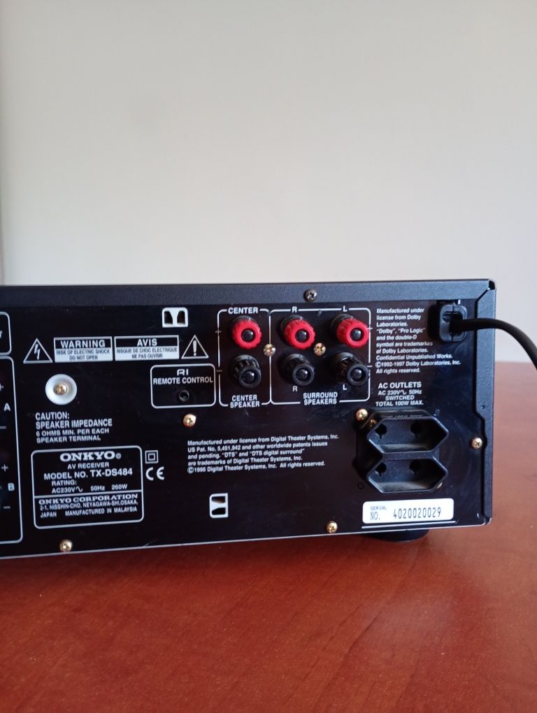 Onkyo TX-DS484 amplituner
