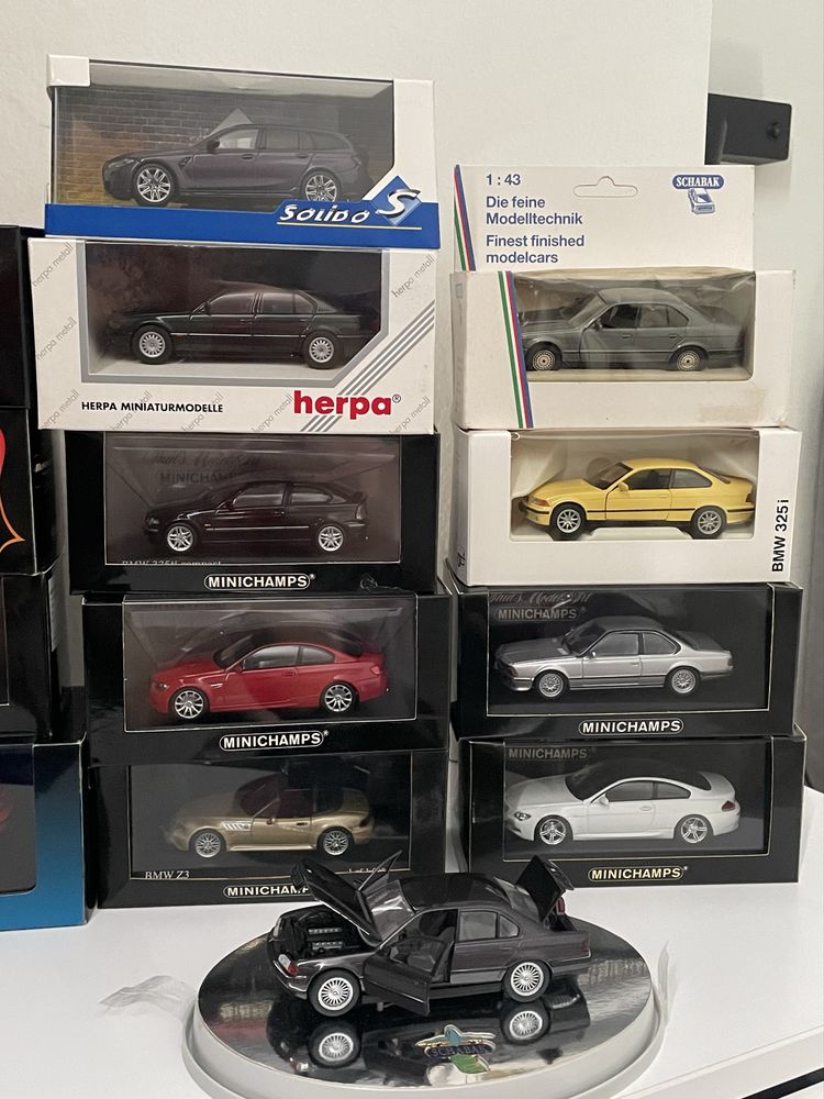 Модель масштабная 1/43 коллекционная autoart schuco kyosho minichamps