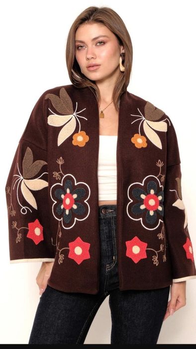 Вишиванки жіночі, вишиті сорочки, вишиванки чоловічі