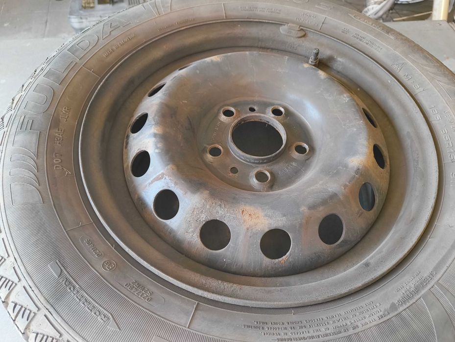 Koła zimowe Fulda Montero 3 195/65 R15 na felgach stalowych 5x114,3