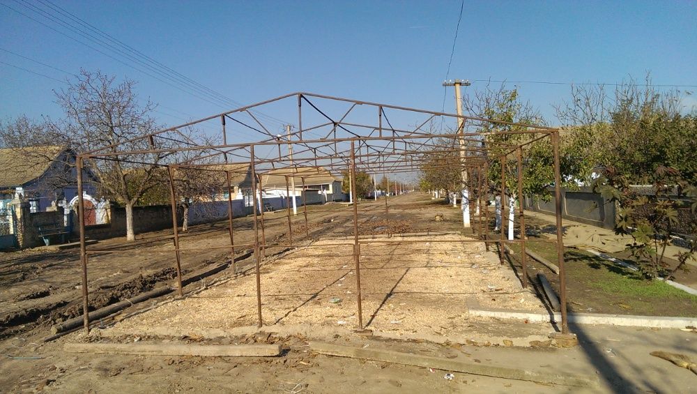 Продаётся Большая ПАЛАТКА.