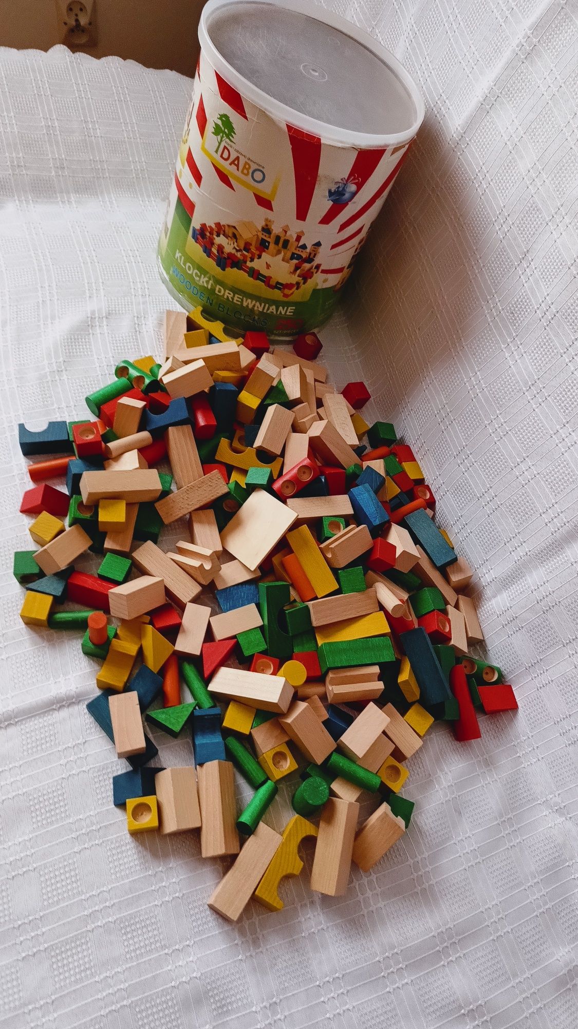 Klocki drewniane DABO, 250 sztuk, wiek 2+