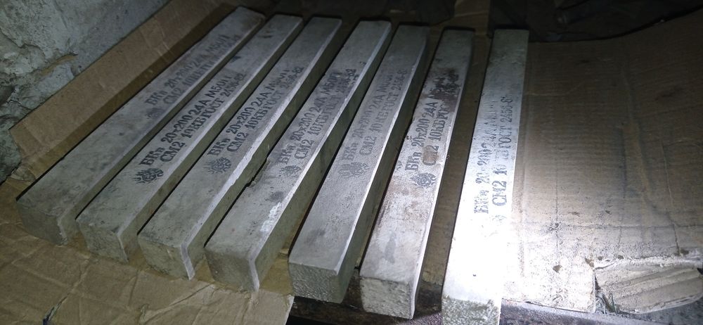 Брусок квадратный абразивный заточный 25А (электрокорунд белый)