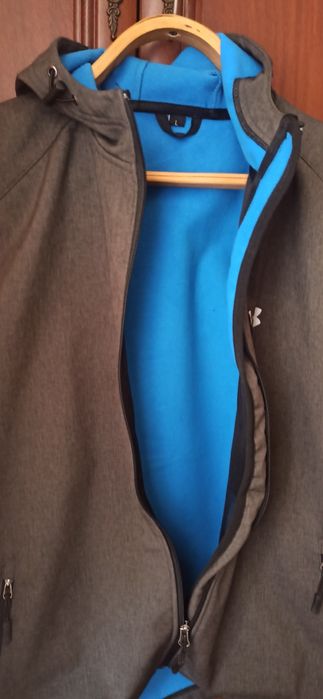 Куртка осіннія,весняна