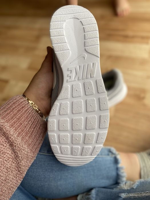 Nowe Buty Nike rozmiar 41