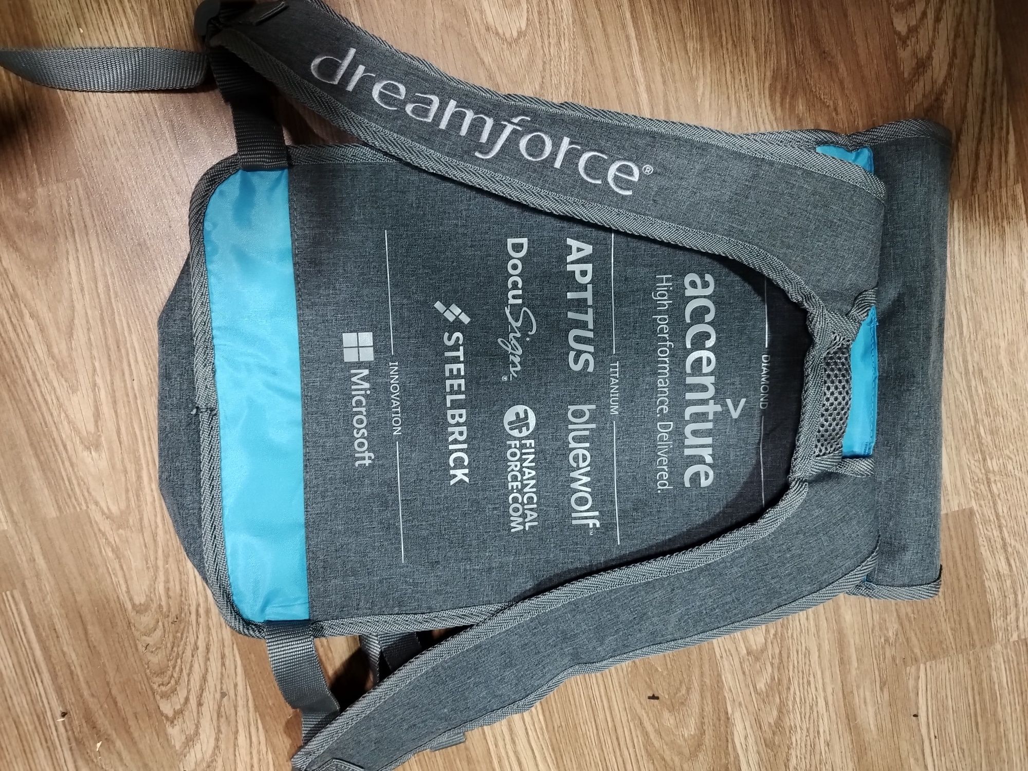 Mochila Dreamforce( nova)