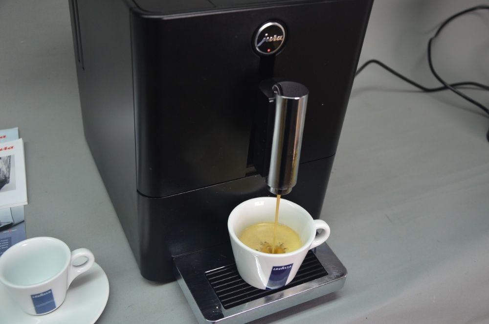 Jura Ena Micro 1 automatyczny ekspres ciśnieniowy do kawy