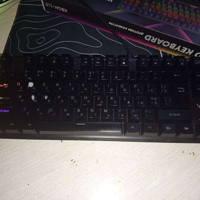 Срочно Продам Клавиатуру  VINGA KBGM-110