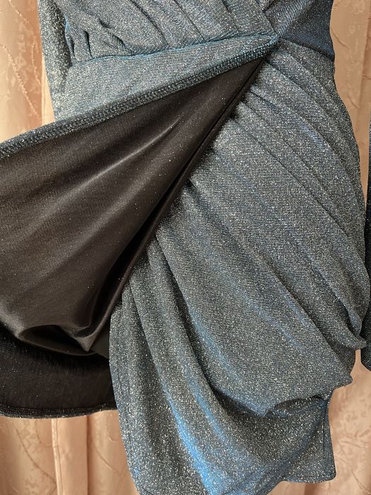 Сяюча сукня