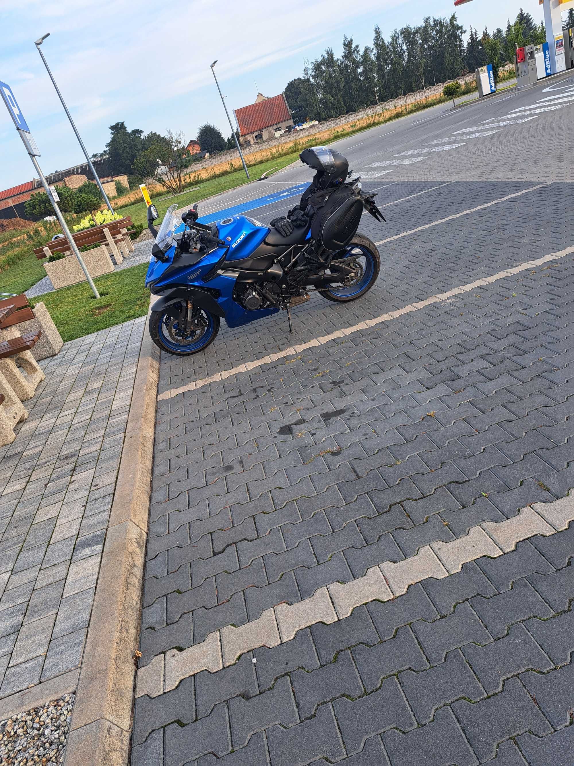 Suzuki GSX s1000gt