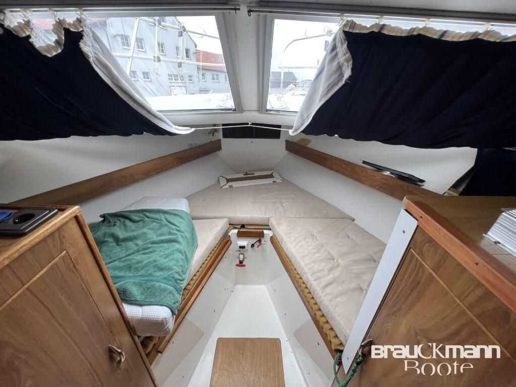 jacht motorowy PRINCESS 33, nowe silniki 2x80 KM,  nowe wyposażenie