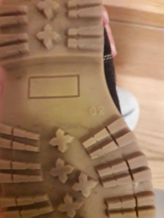 Botas de menina com pouco uso