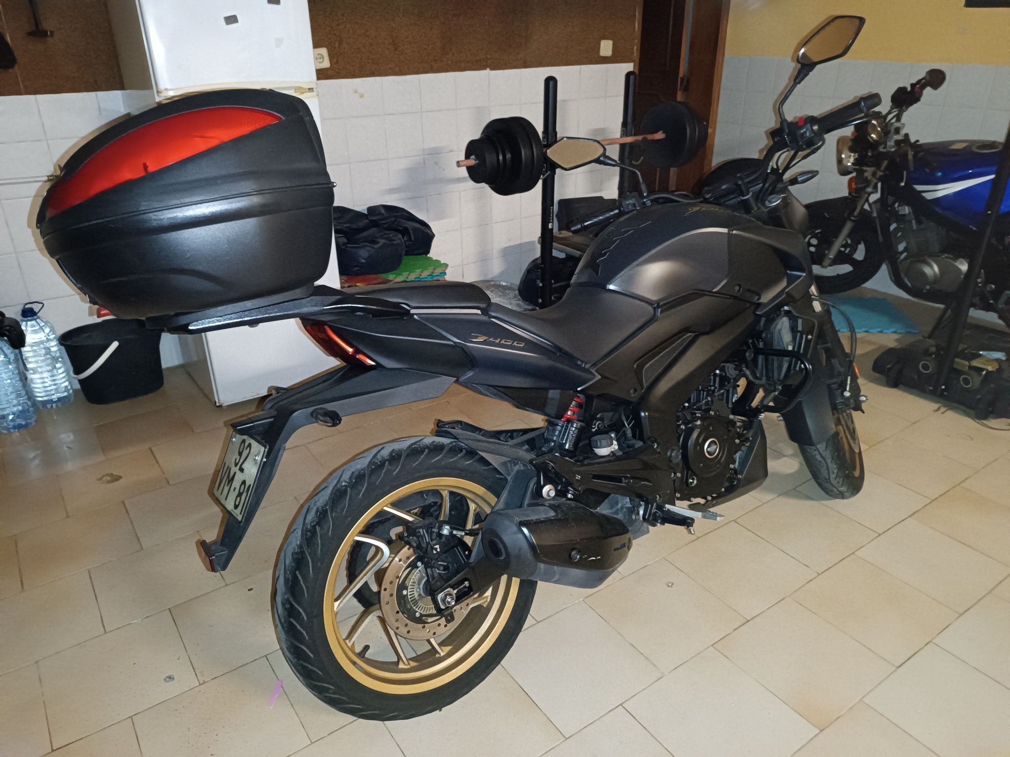 Bajaj Dominar 400