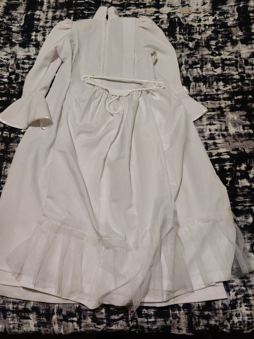 Sukienka, alba komunijna