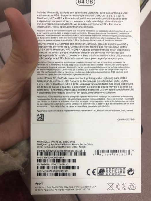 Iphone SE Preto 64GB cabo e fones