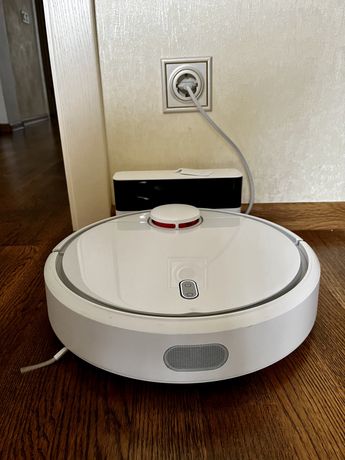 Робот-пылесос MiJia Mi Robot Vacuum Cleaner