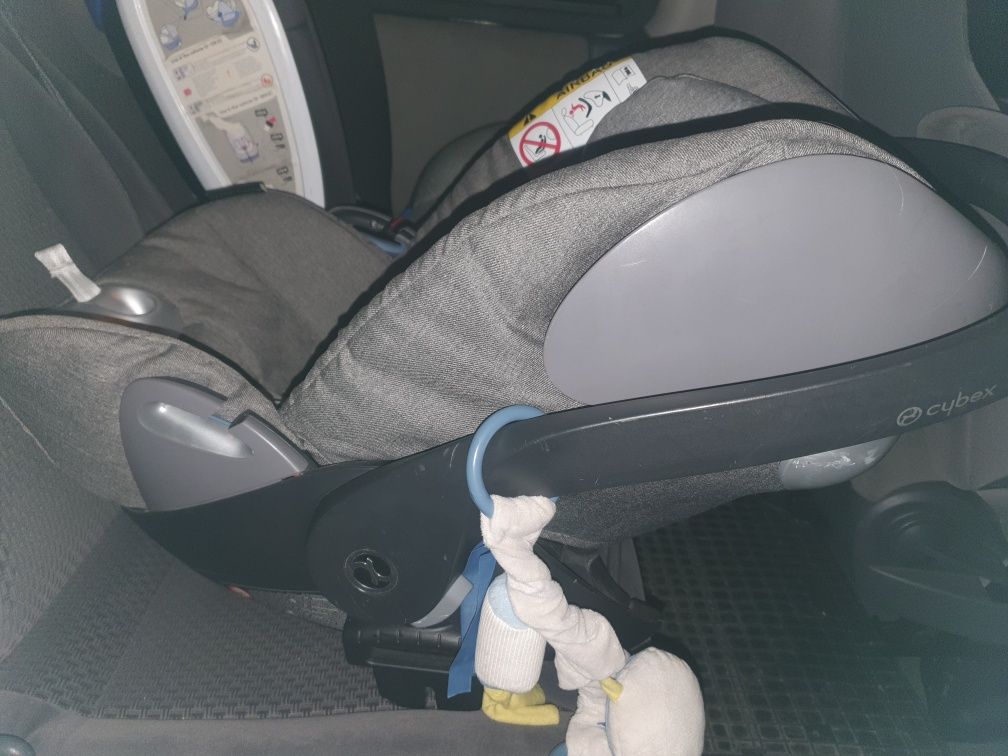 Cybex cloud q Platinum plus adaptery