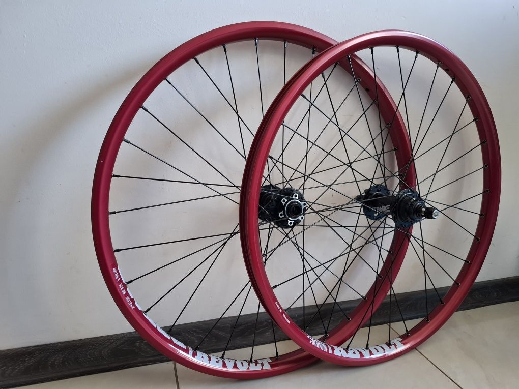 Nowe koła 26 dartmoor novatec tanke dirt bmx dh street