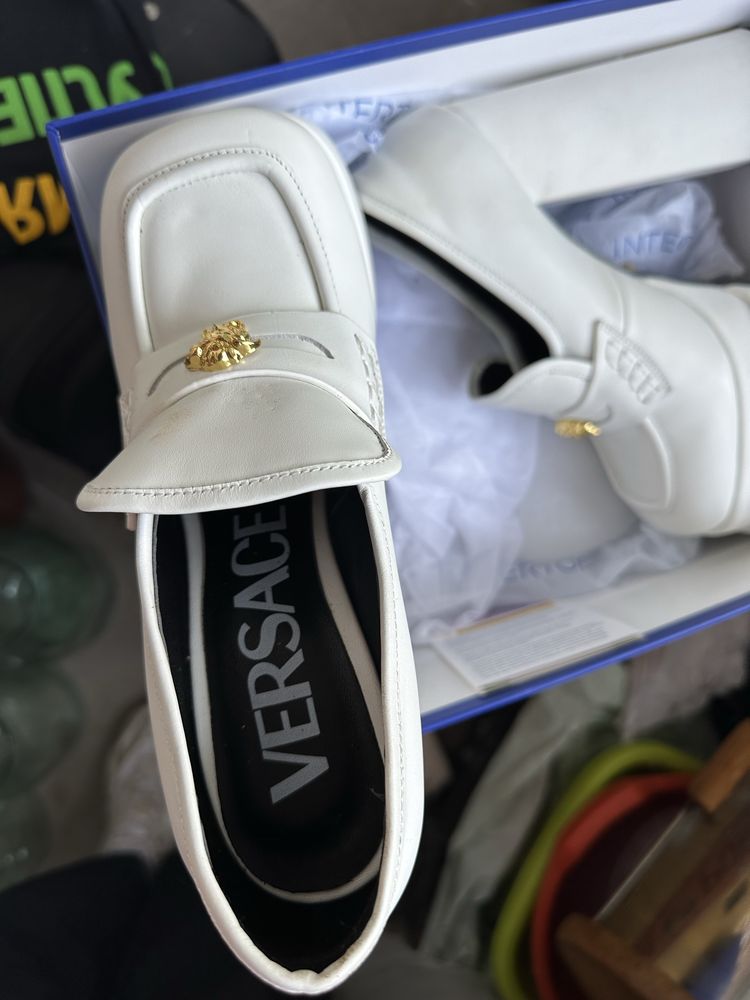 туфли Versace белые