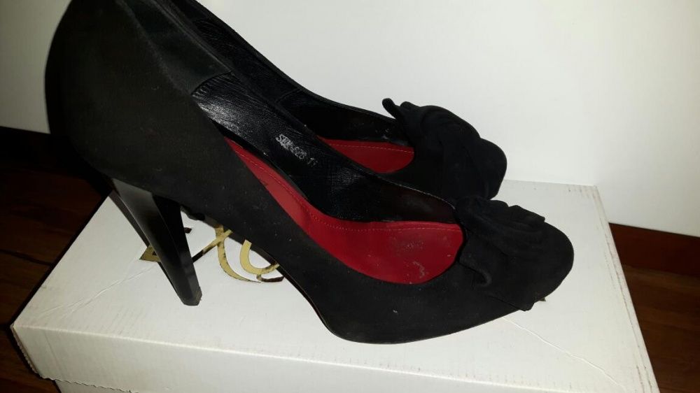 Buty czarne skóra 37
