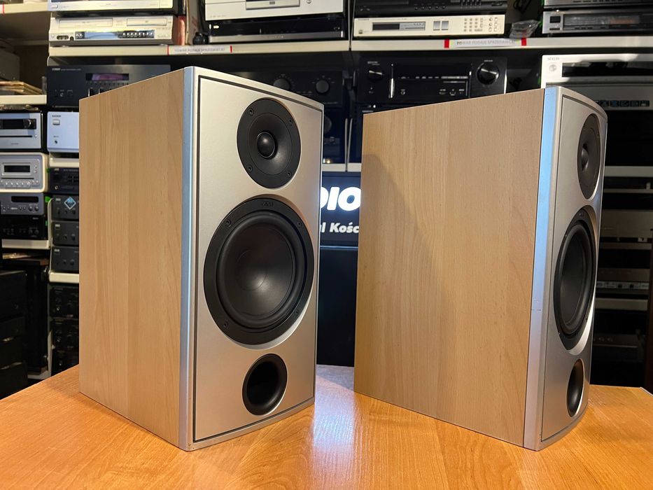 Kolumny podstawkowe Canton LE 130 Audio Room