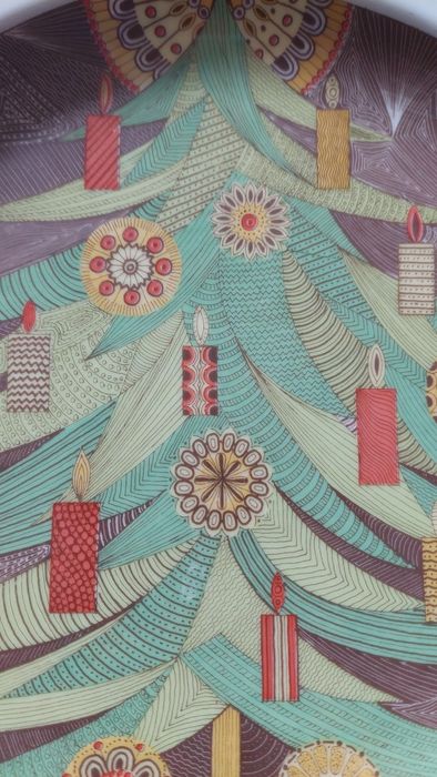 Prato decorativo com motivos natalícios