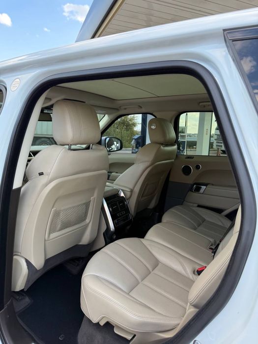 Land Rover Range Rover Sport 2015 года 3.0 бензин