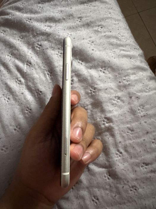 IPhone 11 sem garantia