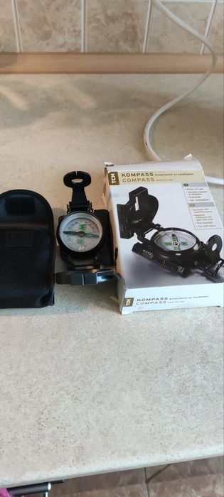 Компас новий не використовувався .