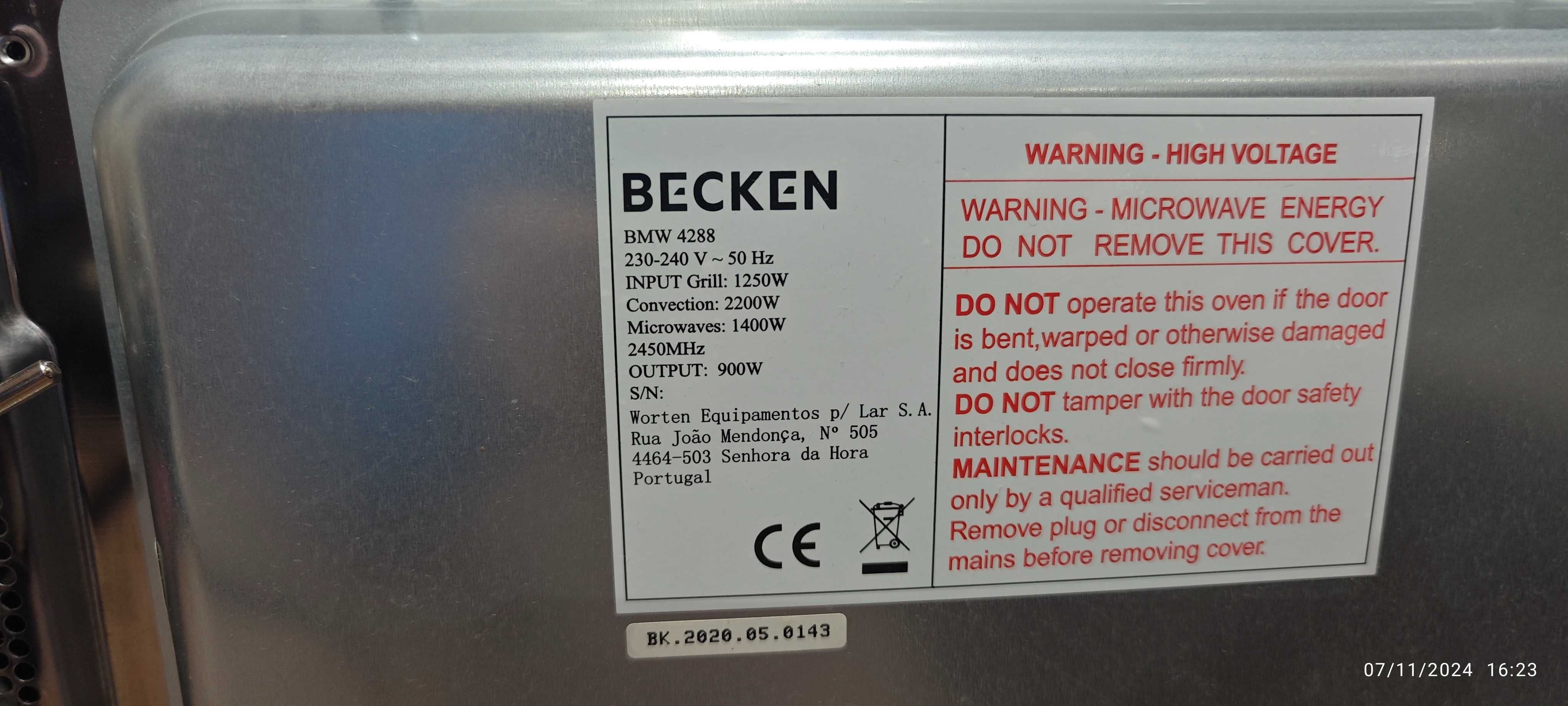 Microondas forno convencional, grill Becken BMW 4288 30 litros preto