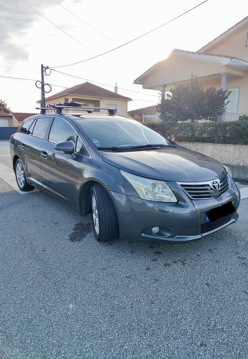 Toyota Avensis 2.2D-Cat 177CV Full extras!!