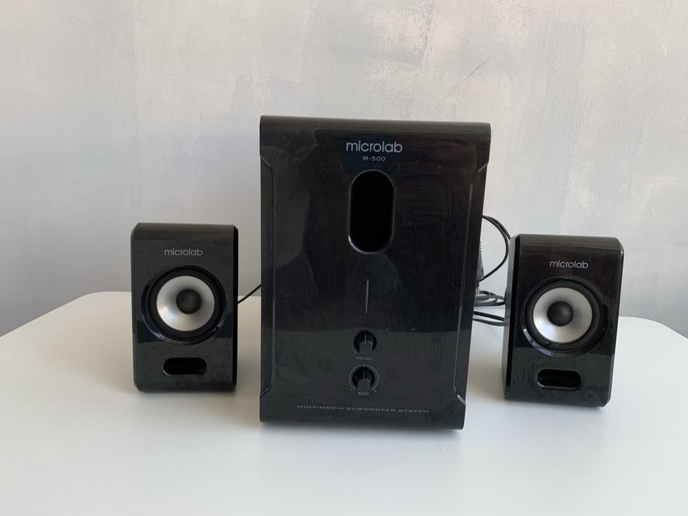Колонки з буфером Microlab M-500