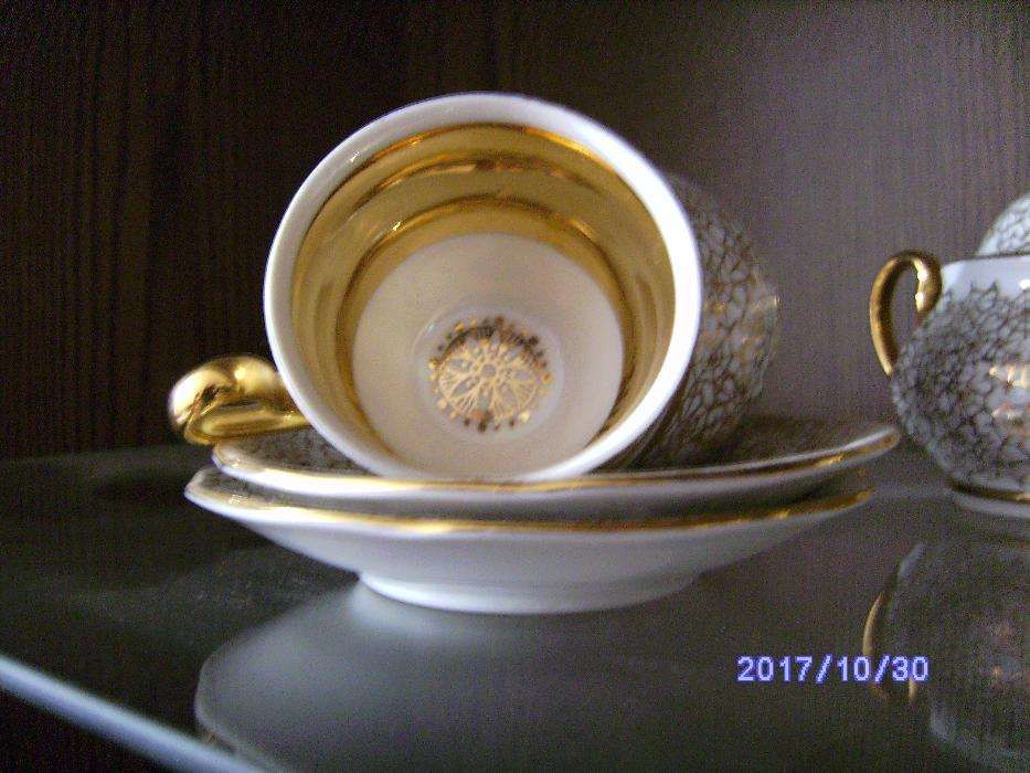 Сервизы чайный и кофейный