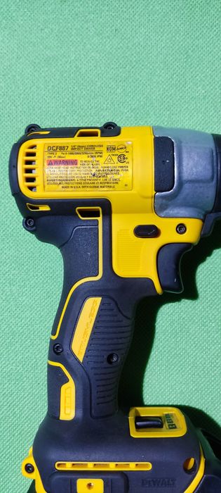 Гайковерт DeWalt (деволт) ціна за тушку