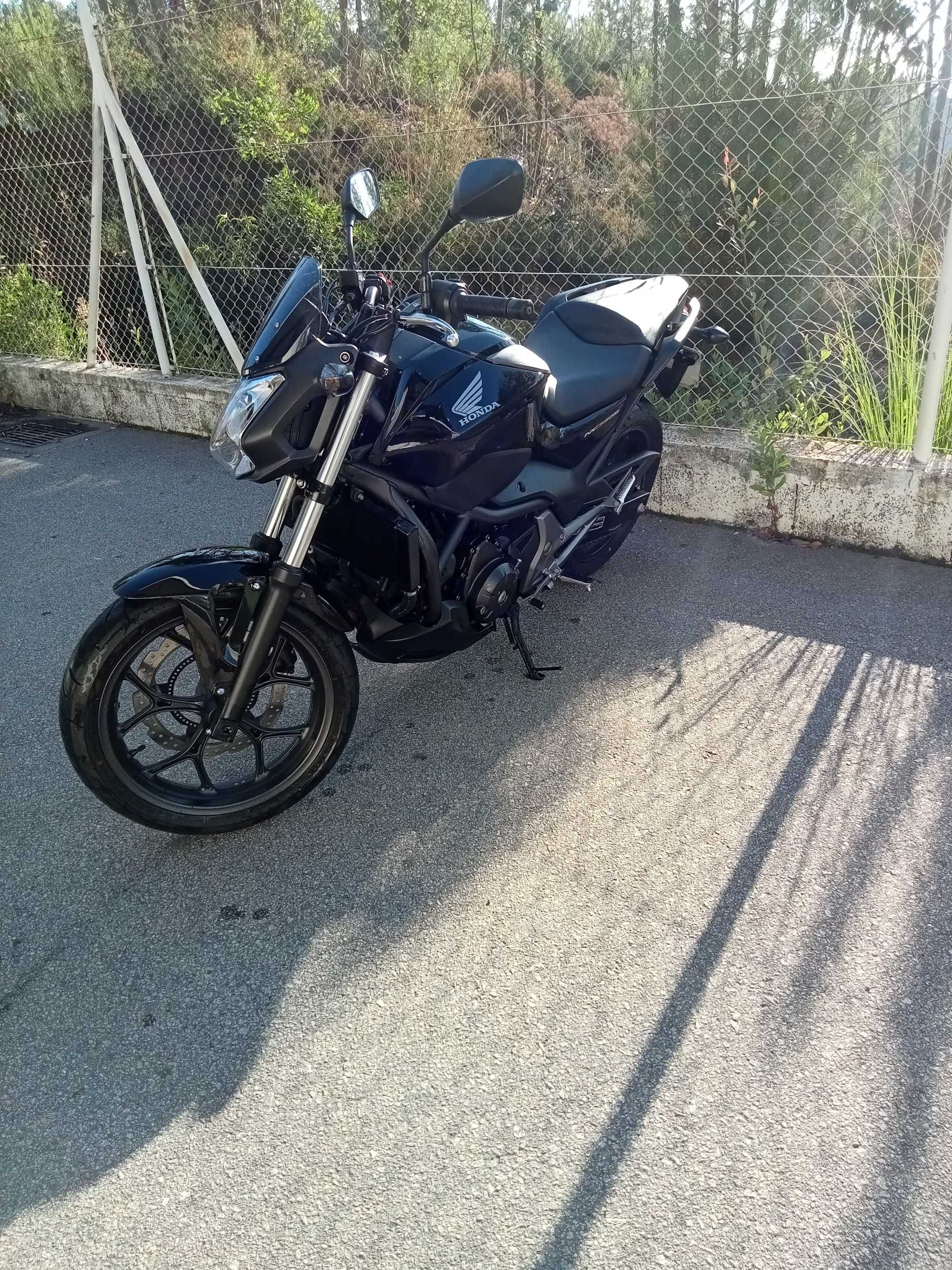 Honda NC750S como nova do ano 2015