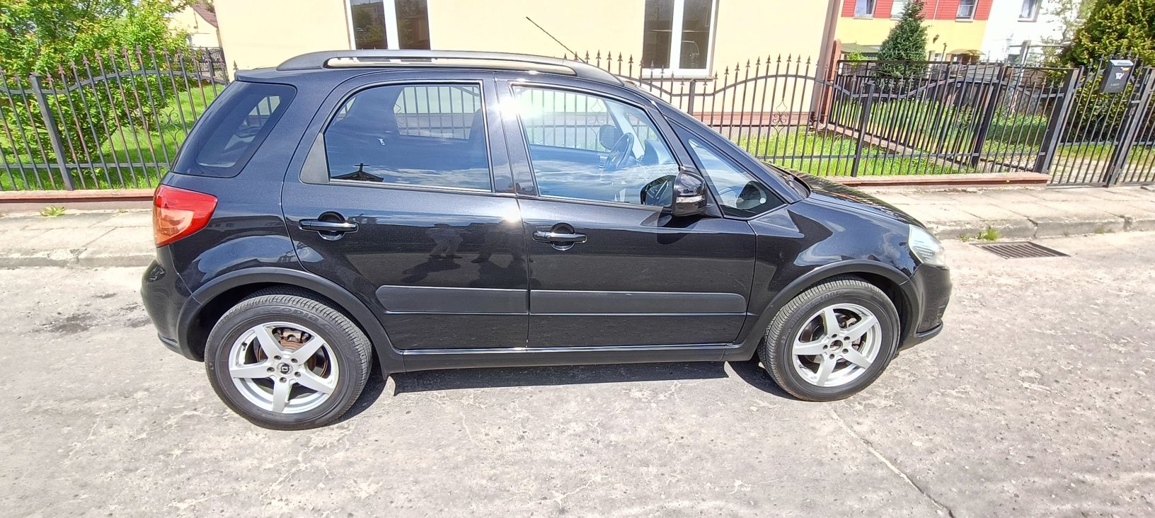 Suzuki SX4 , stan bdb , bogata wersja ,156tys.