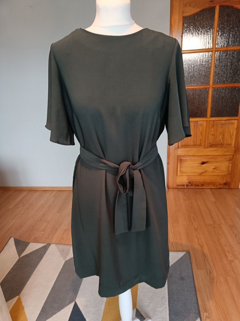 Sukienka z krótkim rękawem, khaki, rozmiar M, H&M