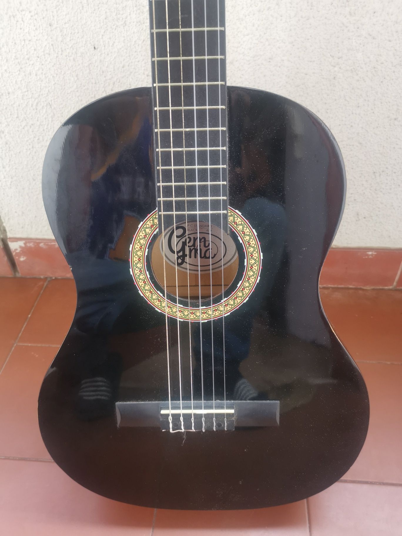 Venda de viola em bom estado