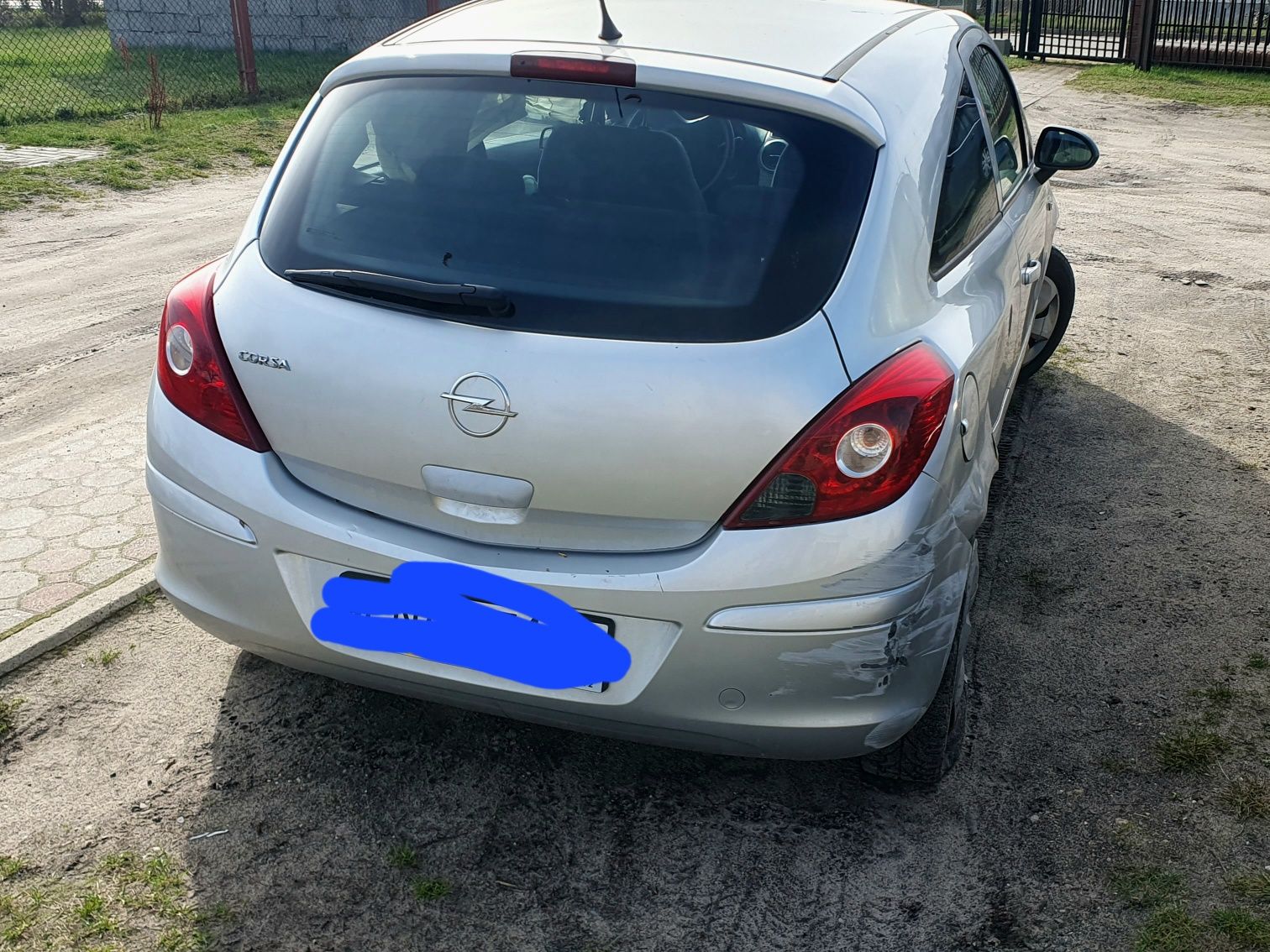 Opel corsa d 1.0 benzyna po wypadku