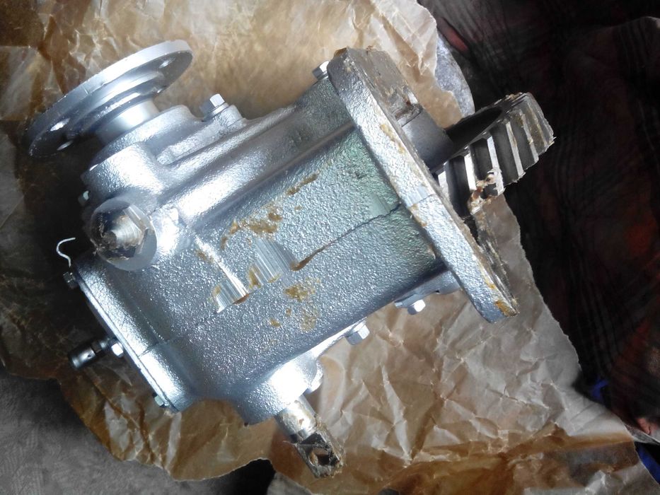 Коробка отбора мощности Камаз 4310 зил 131 КОМ ручного включения