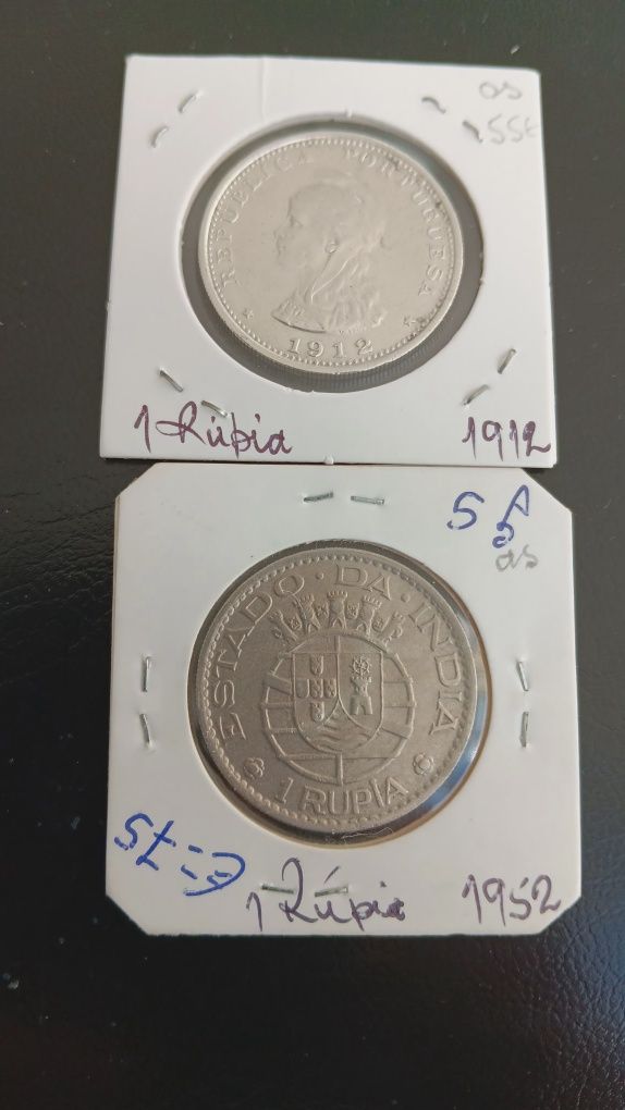 Moedas de 1 rupia Índia.1882,,1912,1952