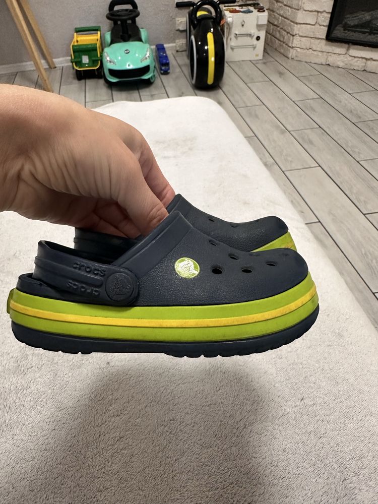 Дитячі  босоніжки сандалі crocs c7