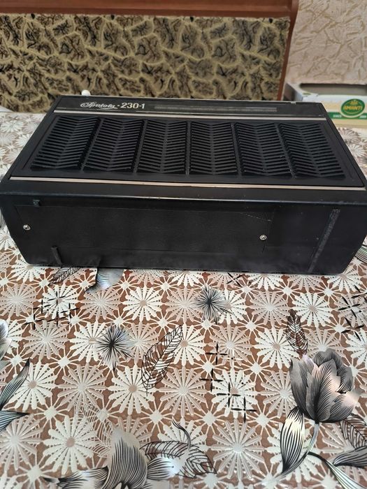 Радиоприемник-Спидола-230-1.