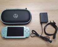 Портативная игровая приставка консоль Sony PlayStation PSP 2000 32gb